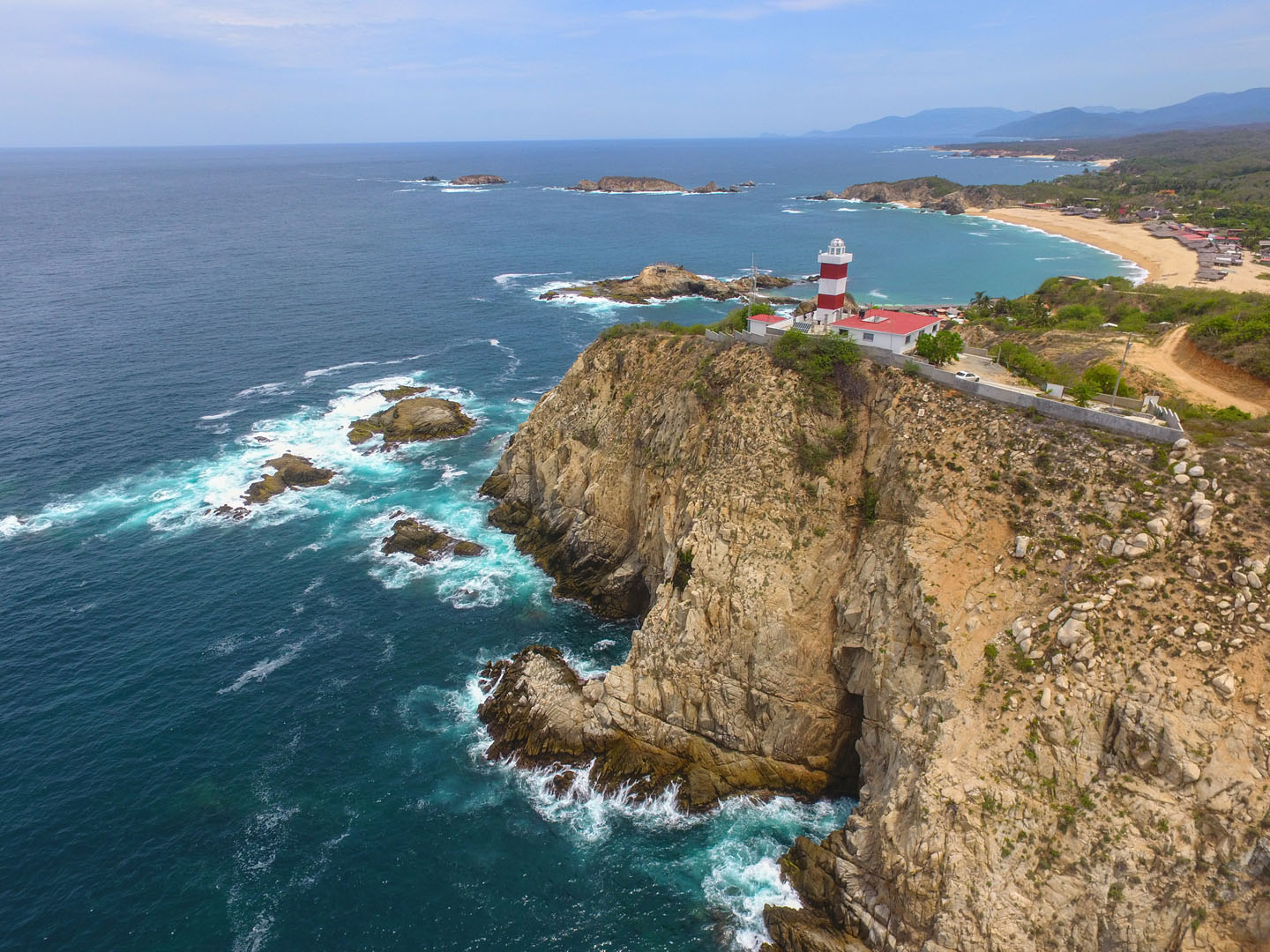 Faro De Bucerías - Michoacán, El Alma De México | Visit Michoacan - imagen 2