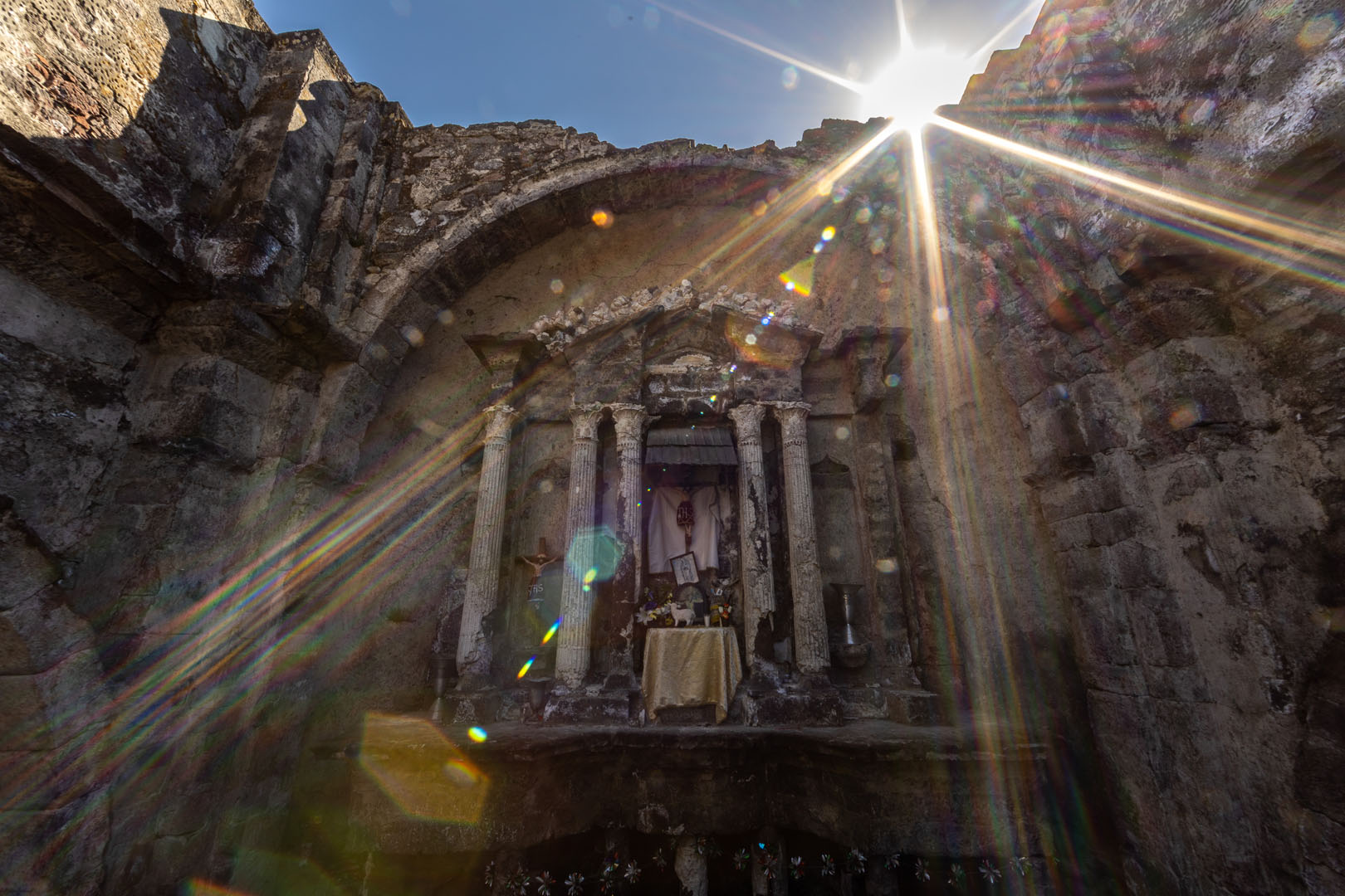 Iglesia De San Juan Parangaricutiro - Michoacán, El Alma De México | Visit Michoacan - imagen 2