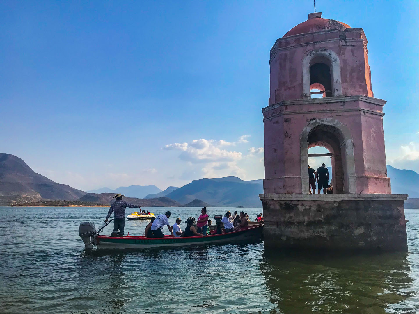 Iglesia Semihundida En Churumuco - Michoacán, El Alma De México | Visit Michoacan - imagen 1