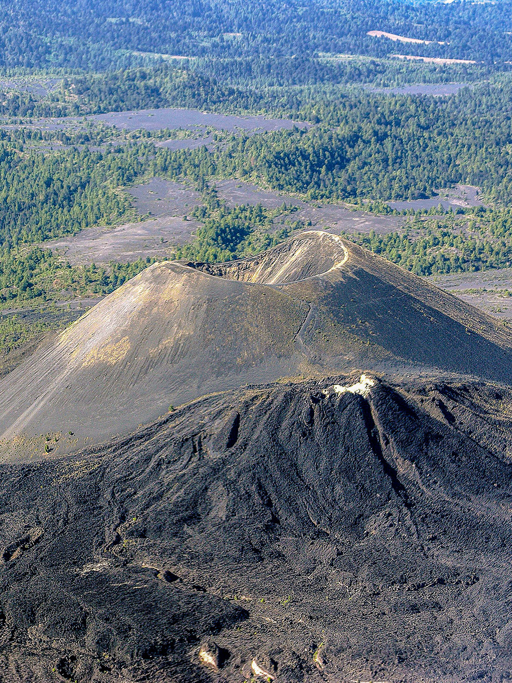 Volcanes, Ruinas y Guitarras en Michoacán 1